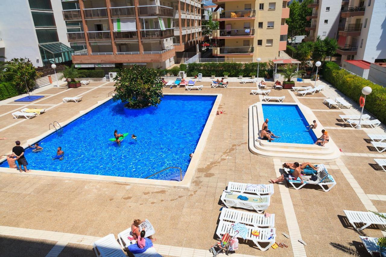 Uhc Center Apartments Σαλού Εξωτερικό φωτογραφία
