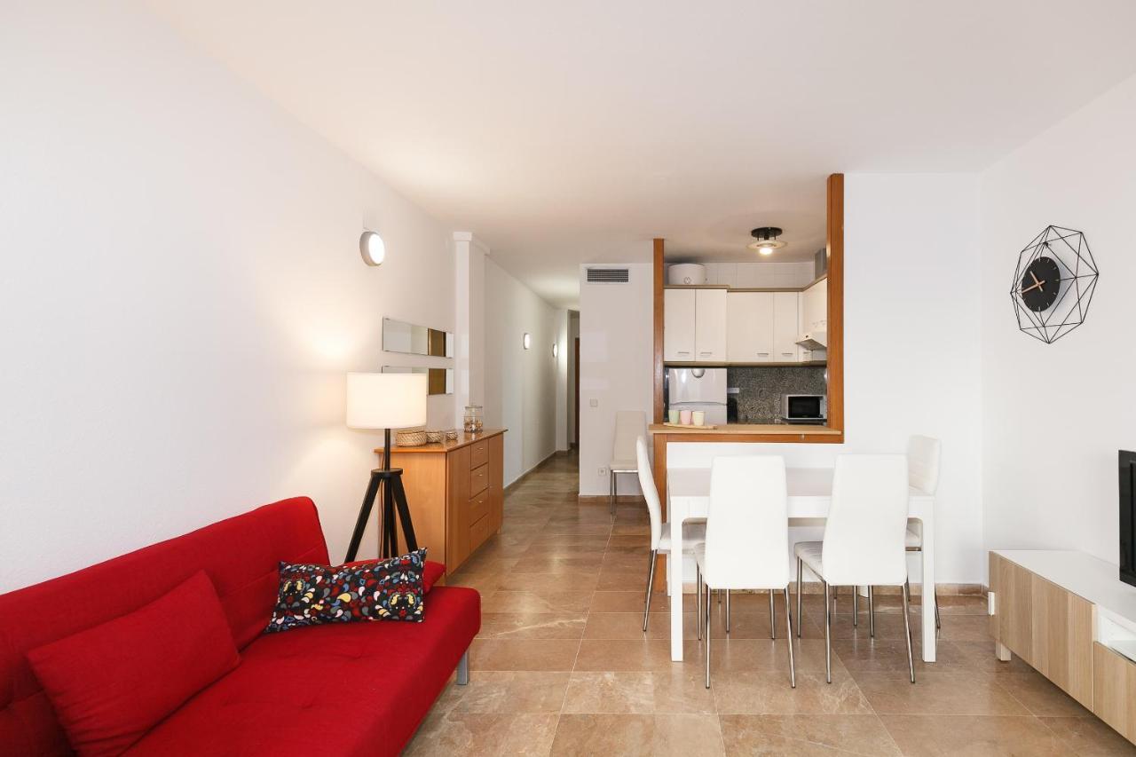 Uhc Center Apartments Σαλού Εξωτερικό φωτογραφία