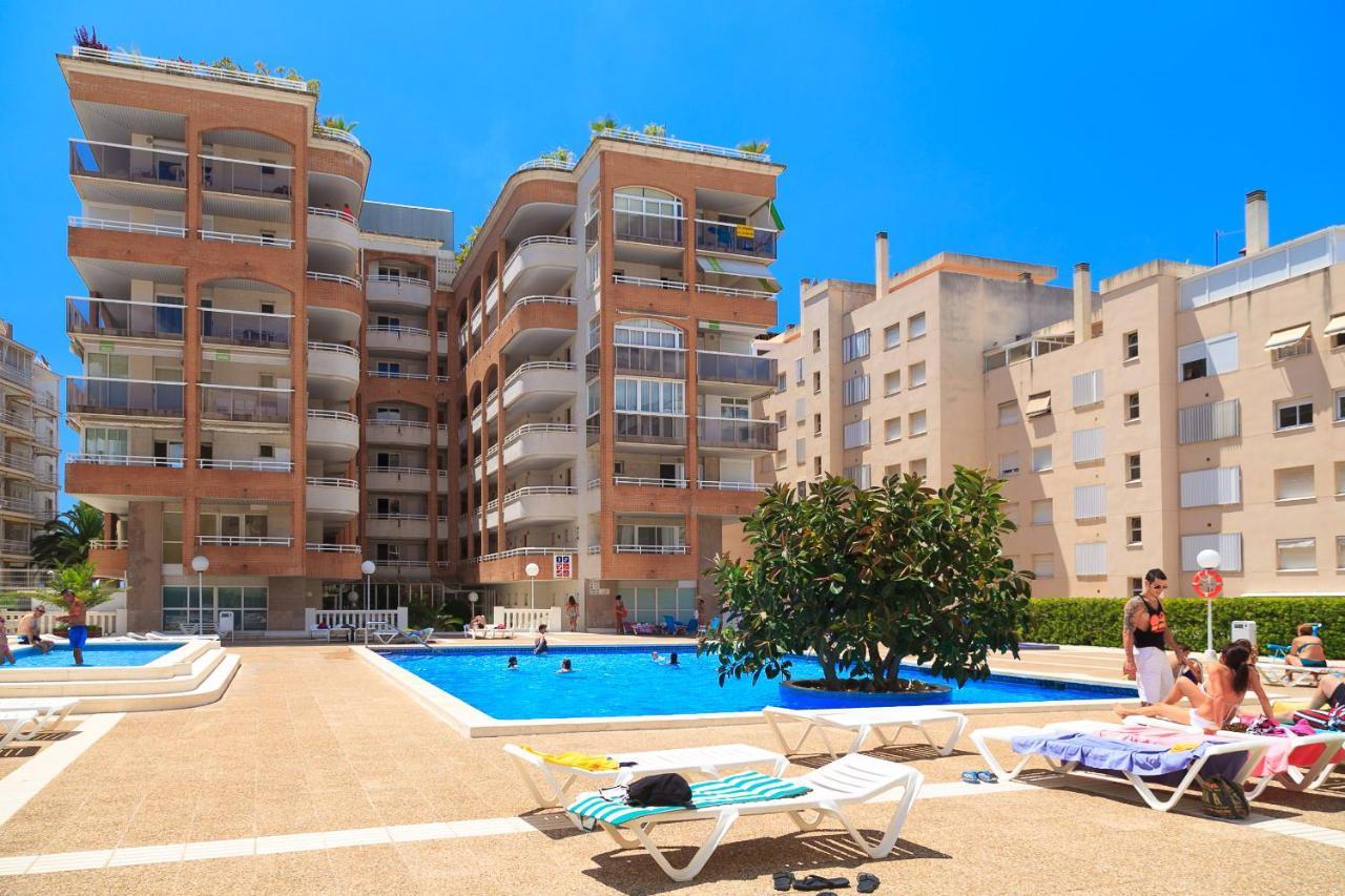 Uhc Center Apartments Σαλού Εξωτερικό φωτογραφία