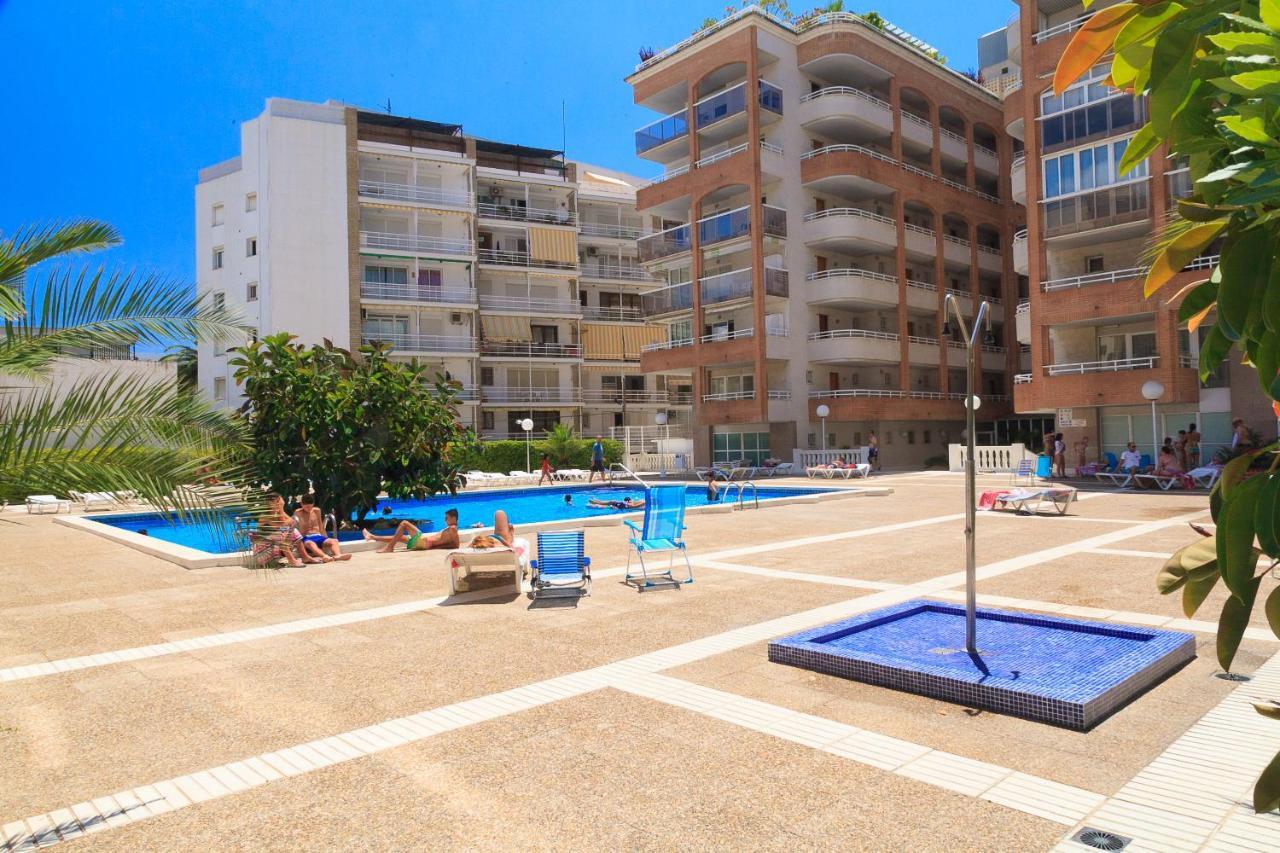 Uhc Center Apartments Σαλού Εξωτερικό φωτογραφία