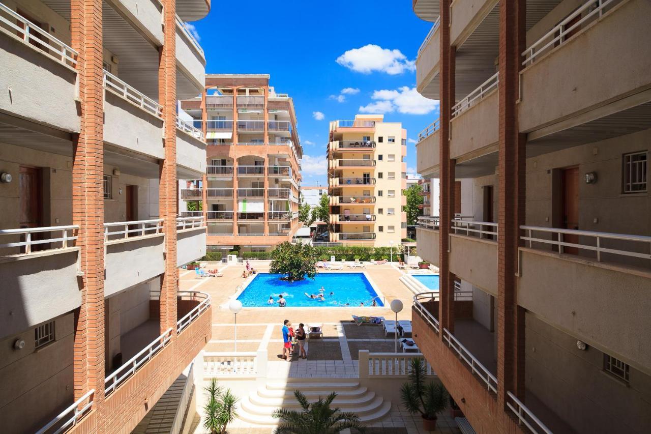 Uhc Center Apartments Σαλού Εξωτερικό φωτογραφία