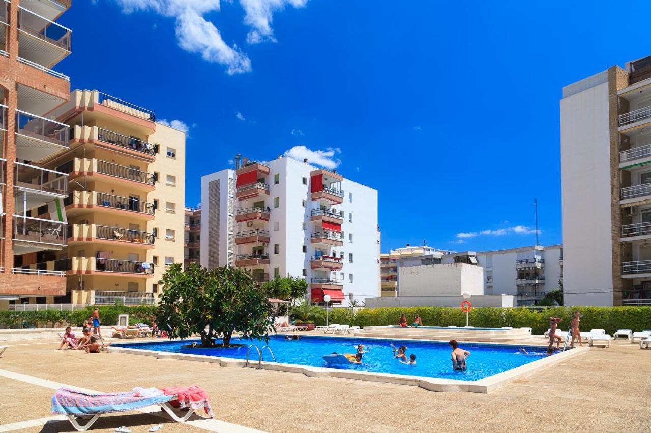 Uhc Center Apartments Σαλού Εξωτερικό φωτογραφία