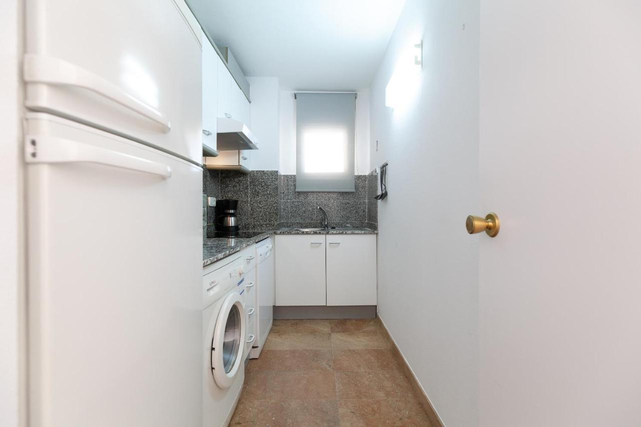 Uhc Center Apartments Σαλού Εξωτερικό φωτογραφία