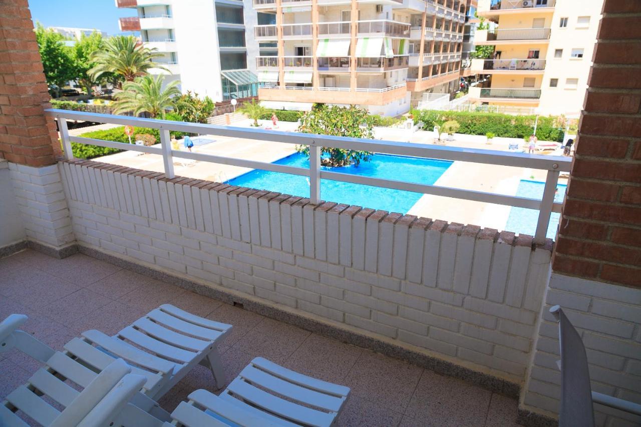 Uhc Center Apartments Σαλού Εξωτερικό φωτογραφία